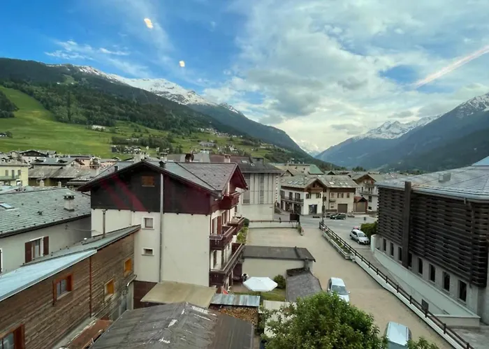 Trilocale Nel Centro Storico Di